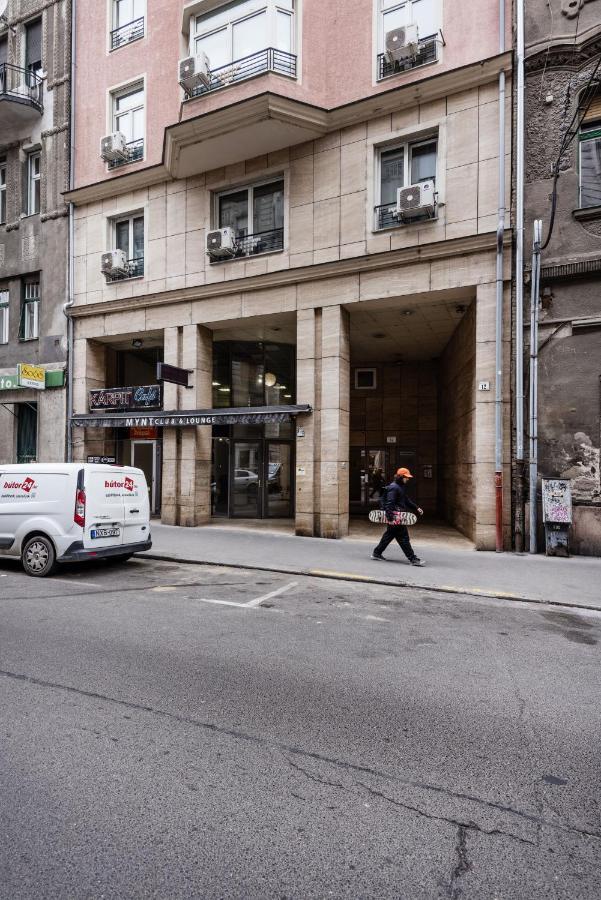 Apartamento Downtown Charm With Balcony And Garden View Budapest Exterior foto