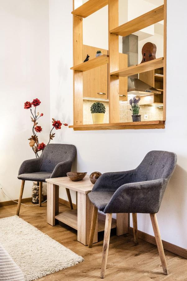 Apartamento Downtown Charm With Balcony And Garden View Budapest Exterior foto